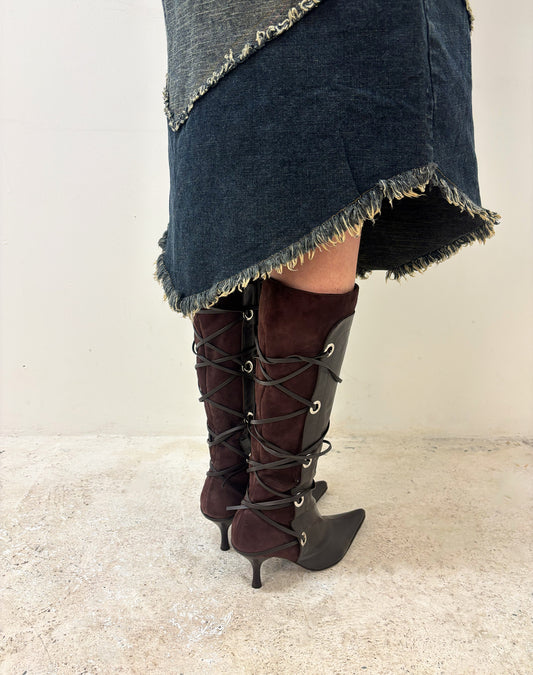 Vintage 00's brown boots