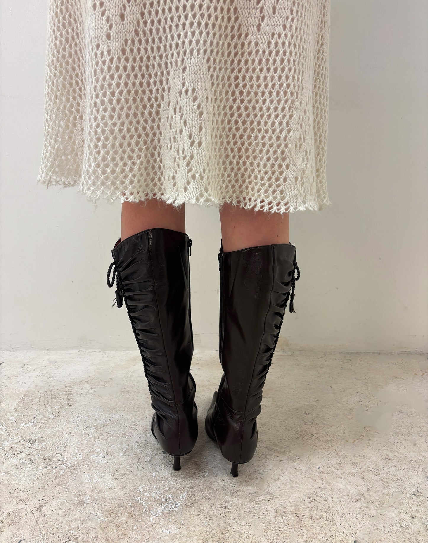 Vintage 00's brown bow boots