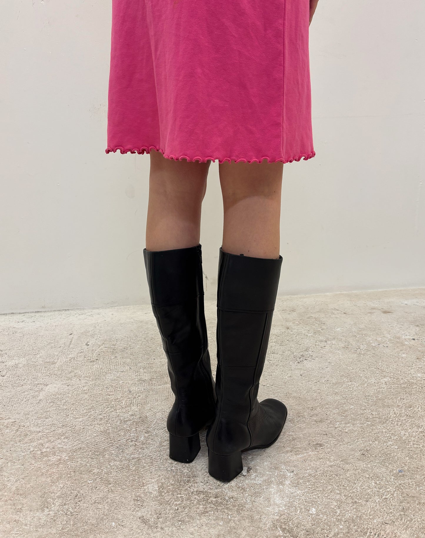 Vintage 90's black boots