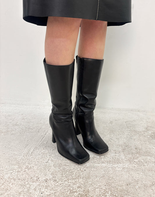Vintage 90's black boots