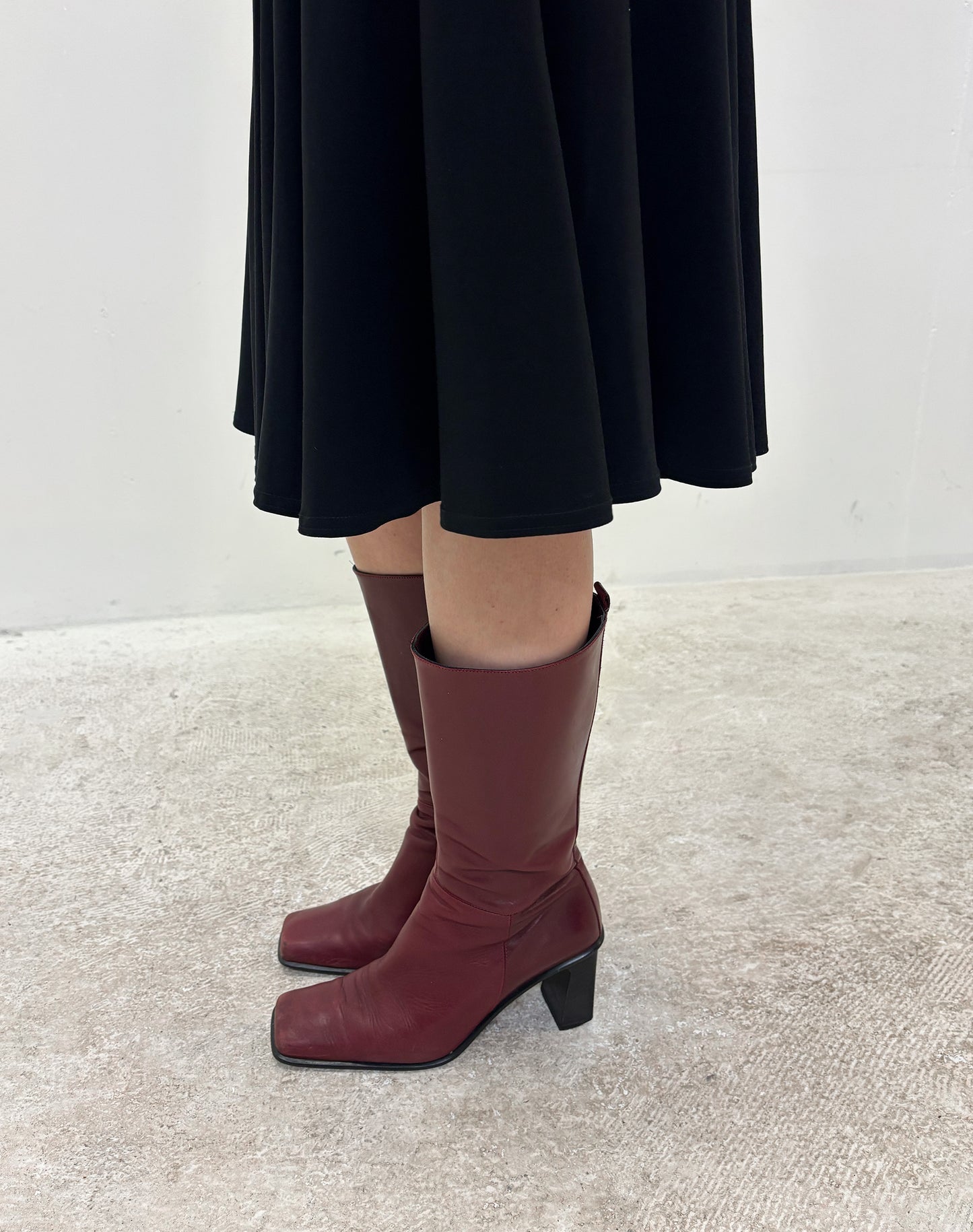 Vintage 90's deep red square toe boots
