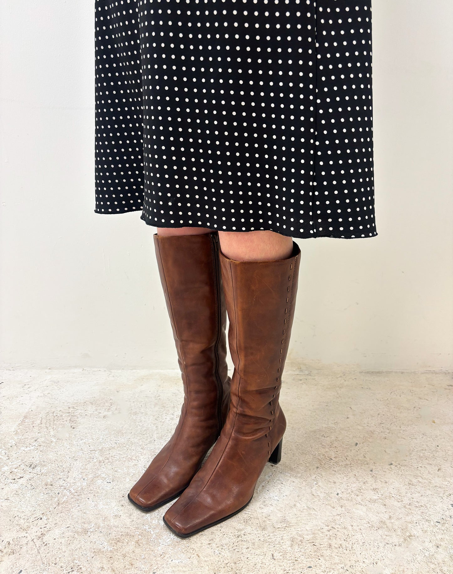 Vintage 90's brown boots
