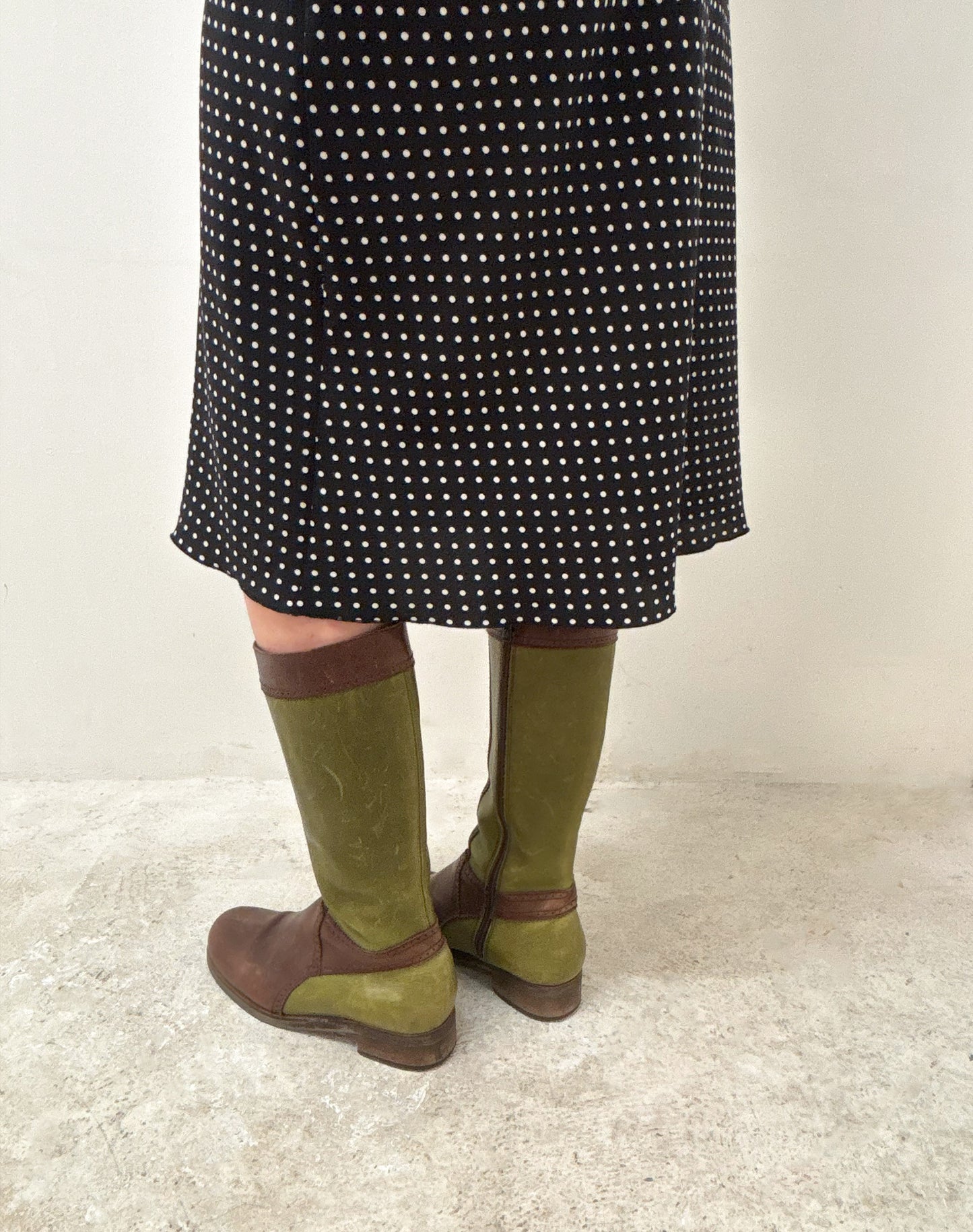 Vintage 90's brown and green boots