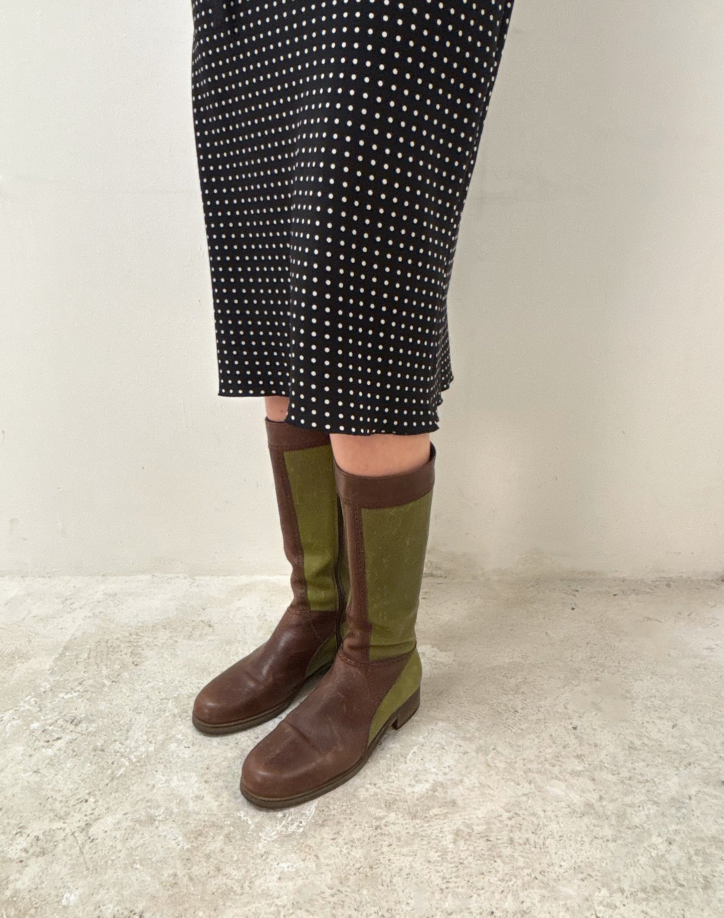 Vintage 90's brown and green boots