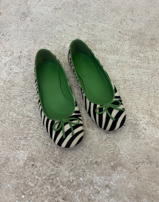 Vintage Zebra print ballet flats