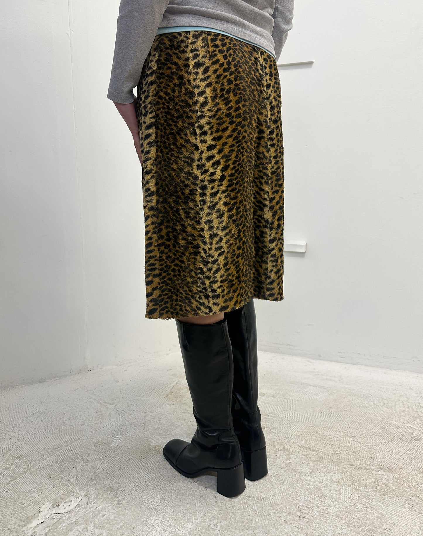 Vintage leopard print midi skirt